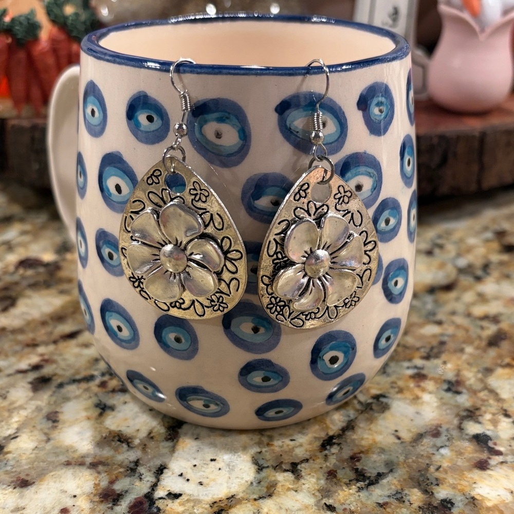Bohemian 3-D Floral Teardrop Dangle Earrings - Silvertone